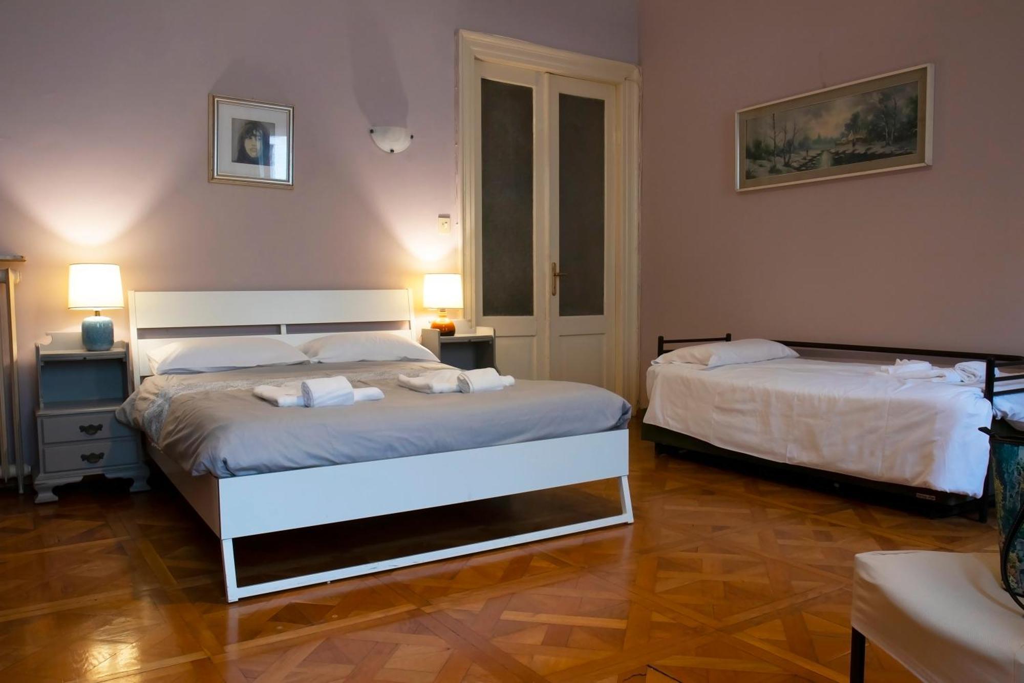 La Casa Del Teatro - Hostel Τεργέστη Εξωτερικό φωτογραφία